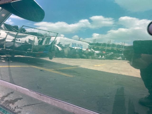 bontott VW GOLF IV Bal első Ajtó (Üres lemez)