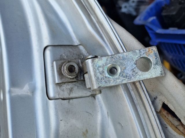 bontott VW GOLF IV Bal első Ajtó (Üres lemez)