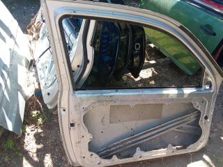 bontott VW GOLF IV Bal első Ajtó (Üres lemez)