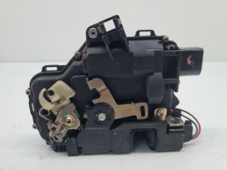 bontott VW GOLF IV Bal első Ajtózár