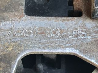 bontott VW GOLF IV Bal első Ajtózár