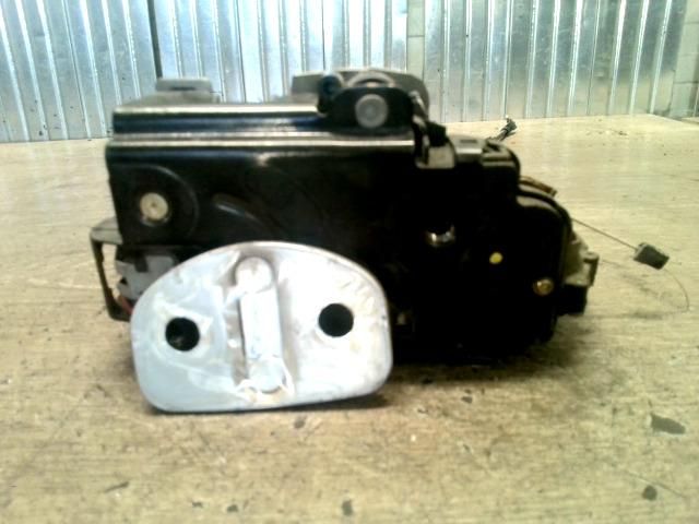 bontott VW GOLF IV Bal első Ajtózár