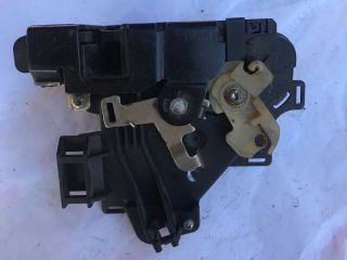 bontott VW GOLF IV Bal első Ajtózár