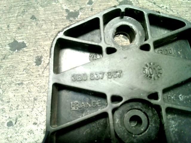 bontott VW GOLF IV Bal első Ajtózár