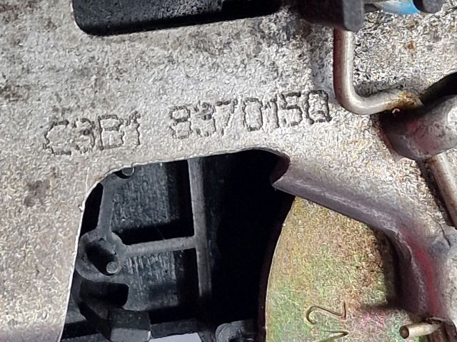 bontott VW GOLF IV Bal első Ajtózár