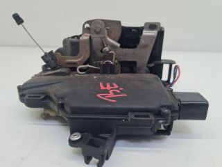 bontott VW GOLF IV Bal első Ajtózár