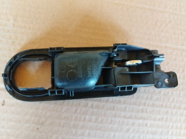 bontott VW GOLF IV Bal első Belső Kilincs