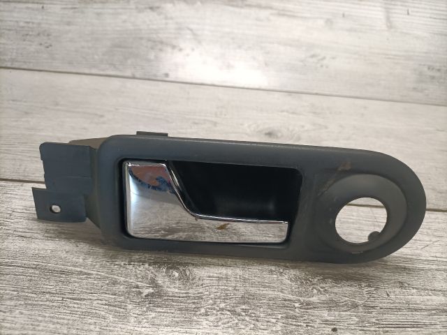 bontott VW GOLF IV Bal első Belső Kilincs