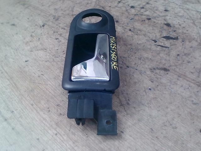 bontott VW GOLF IV Bal első Belső Kilincs