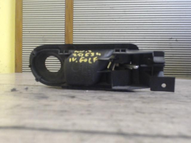 bontott VW GOLF IV Bal első Belső Kilincs