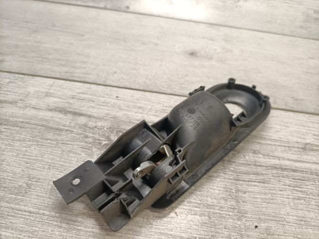 bontott VW GOLF IV Bal első Belső Kilincs