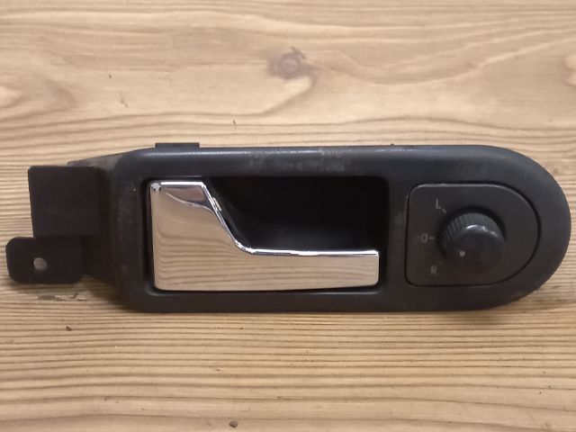 bontott VW GOLF IV Bal első Belső Kilincs