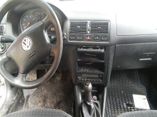 bontott VW GOLF IV Bal első Belső Küszöb Burkolat