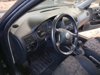 bontott VW GOLF IV Bal első Belső Küszöb Burkolat