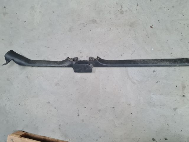 bontott VW GOLF IV Bal első Belső Küszöb Burkolat