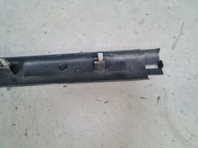 bontott VW GOLF IV Bal első Belső Küszöb Burkolat