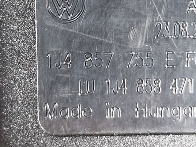 bontott VW GOLF IV Bal első Biztonsági Öv Csat