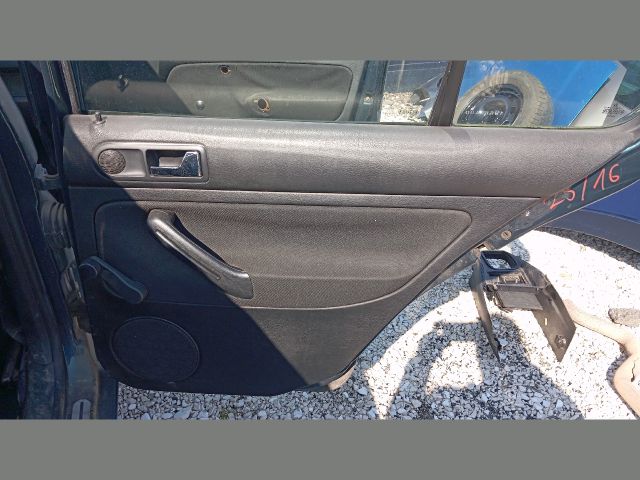 bontott VW GOLF IV Bal első Biztonsági Öv Csat