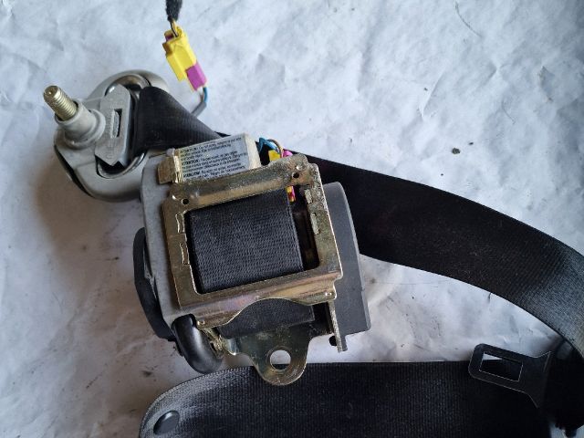 bontott VW GOLF IV Bal első Biztonsági Öv