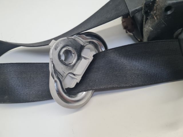 bontott VW GOLF IV Bal első Biztonsági Öv