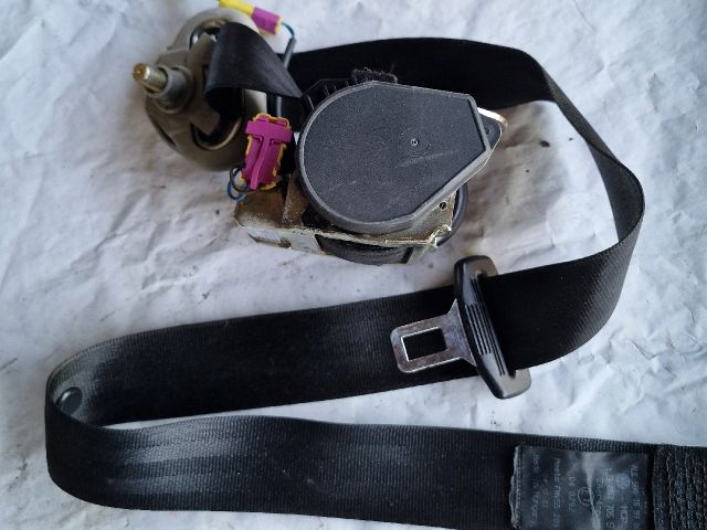 bontott VW GOLF IV Bal első Biztonsági Öv