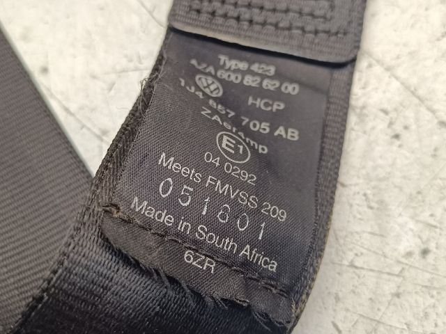 bontott VW GOLF IV Bal első Biztonsági Öv