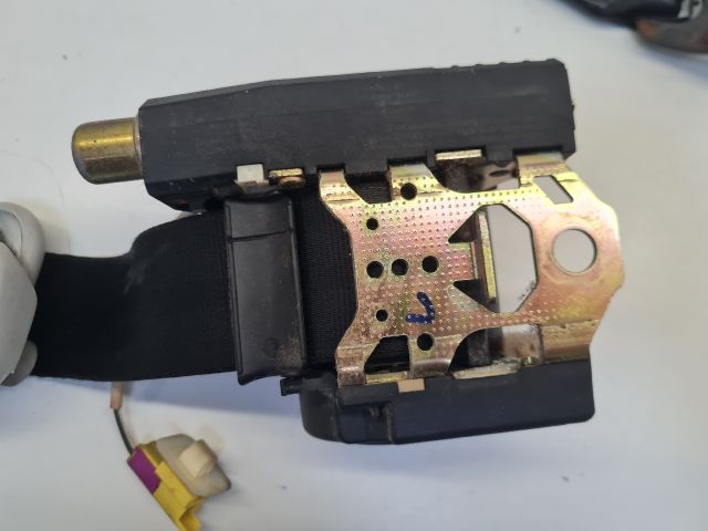 bontott VW GOLF IV Bal első Biztonsági Öv