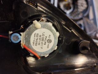 bontott VW GOLF IV Bal első Hangszóró