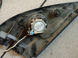 bontott VW GOLF IV Bal első Hangszóró