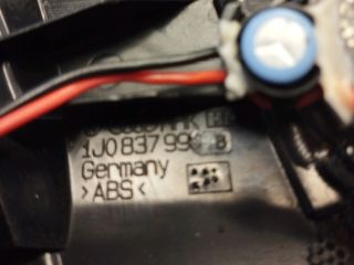 bontott VW GOLF IV Bal első Hangszóró