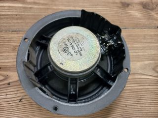 bontott VW GOLF IV Bal első Hangszóró