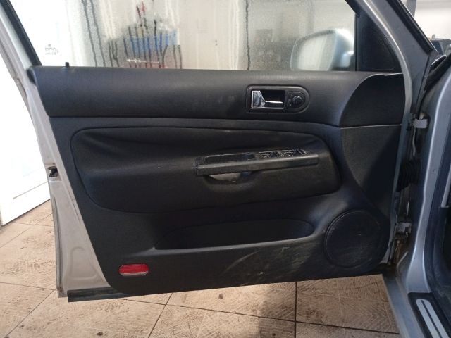 bontott VW GOLF IV Bal első Hangszóró