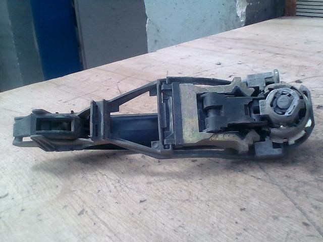 bontott VW GOLF IV Bal első Külső Kilincs