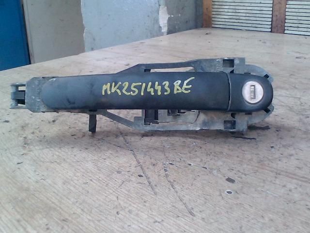 bontott VW GOLF IV Bal első Külső Kilincs