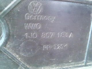 bontott VW GOLF IV Bal első Lökhárító Tartó (Műanyag)