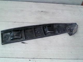 bontott VW GOLF IV Bal első Lökhárító Tartó (Műanyag)