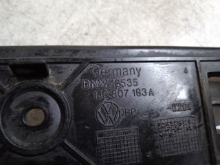 bontott VW GOLF IV Bal első Lökhárító Tartó (Műanyag)