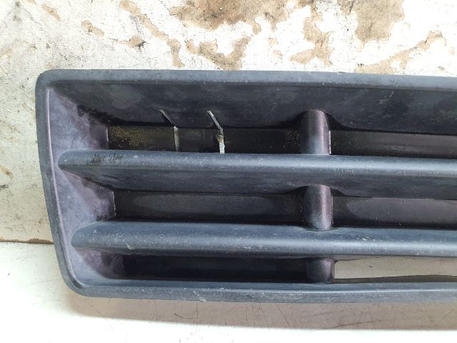 bontott VW GOLF IV Bal első Lökhárító Vakborítás