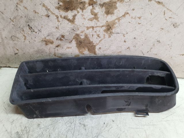 bontott VW GOLF IV Bal első Lökhárító Vakborítás