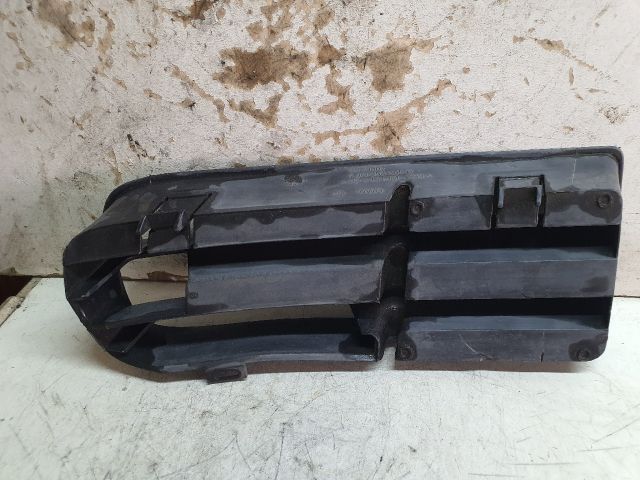 bontott VW GOLF IV Bal első Lökhárító Vakborítás