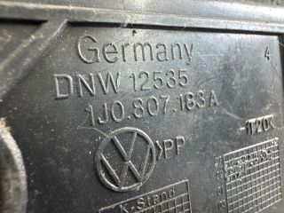 bontott VW GOLF IV Bal első Oldal Lökhárító Tartó (Műanyag)