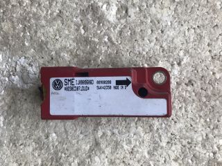 bontott VW GOLF IV Bal első Oldal Ütközés Érzékelő