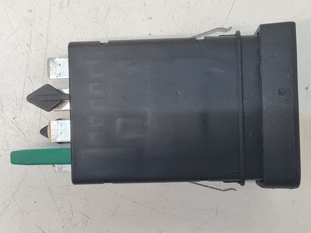 bontott VW GOLF IV Bal első Ülésfűtés Kapcsoló