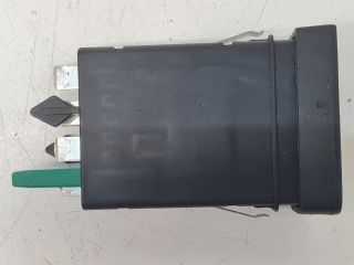 bontott VW GOLF IV Bal első Ülésfűtés Kapcsoló