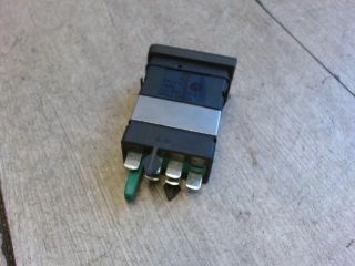 bontott VW GOLF IV Bal első Ülésfűtés Kapcsoló