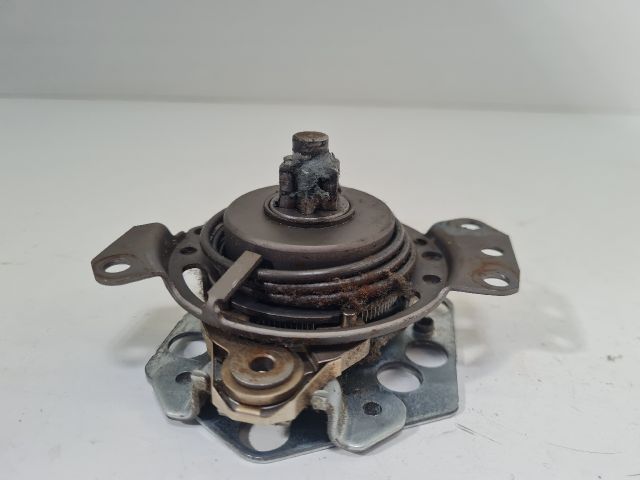 bontott VW GOLF IV Bal első Ülésmagasság Állító