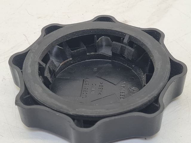 bontott VW GOLF IV Bal első Üléstámla állító