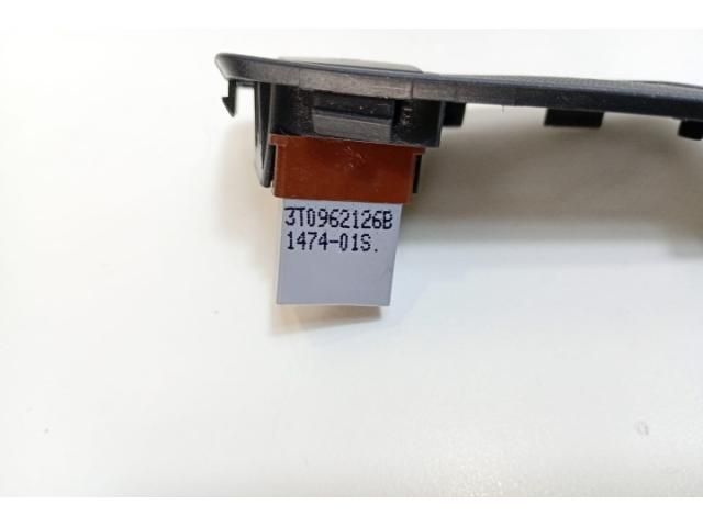 bontott VW GOLF IV Bal első Zárbetét