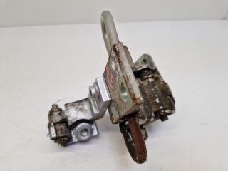 bontott VW GOLF IV Bal első Zsanér