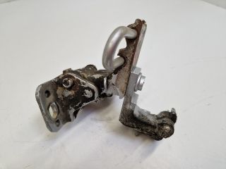 bontott VW GOLF IV Bal első Zsanér